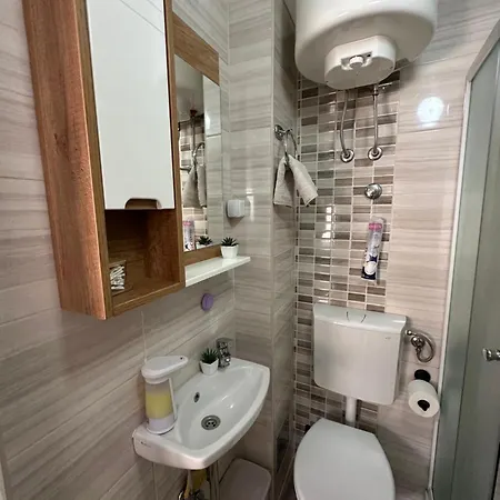 The Old Town House Apartment *