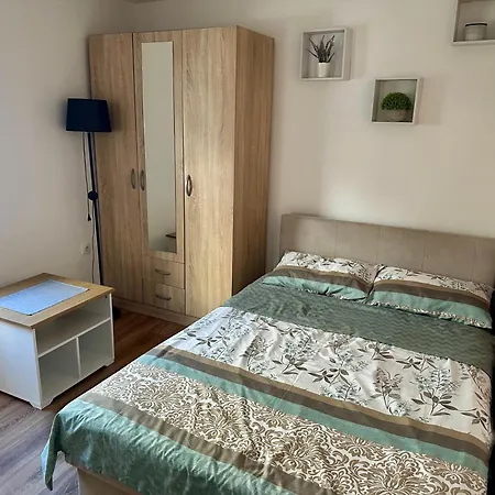 The Old Town House Apartment Belgrad
